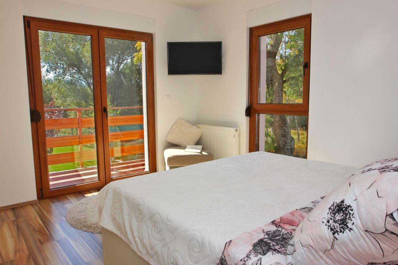 Villa Leko Dream House Cetina Exterior foto