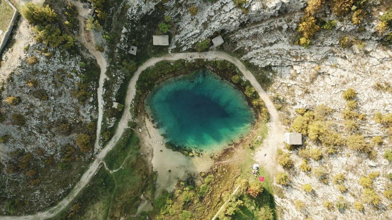 Villa Leko Dream House Cetina Exterior foto